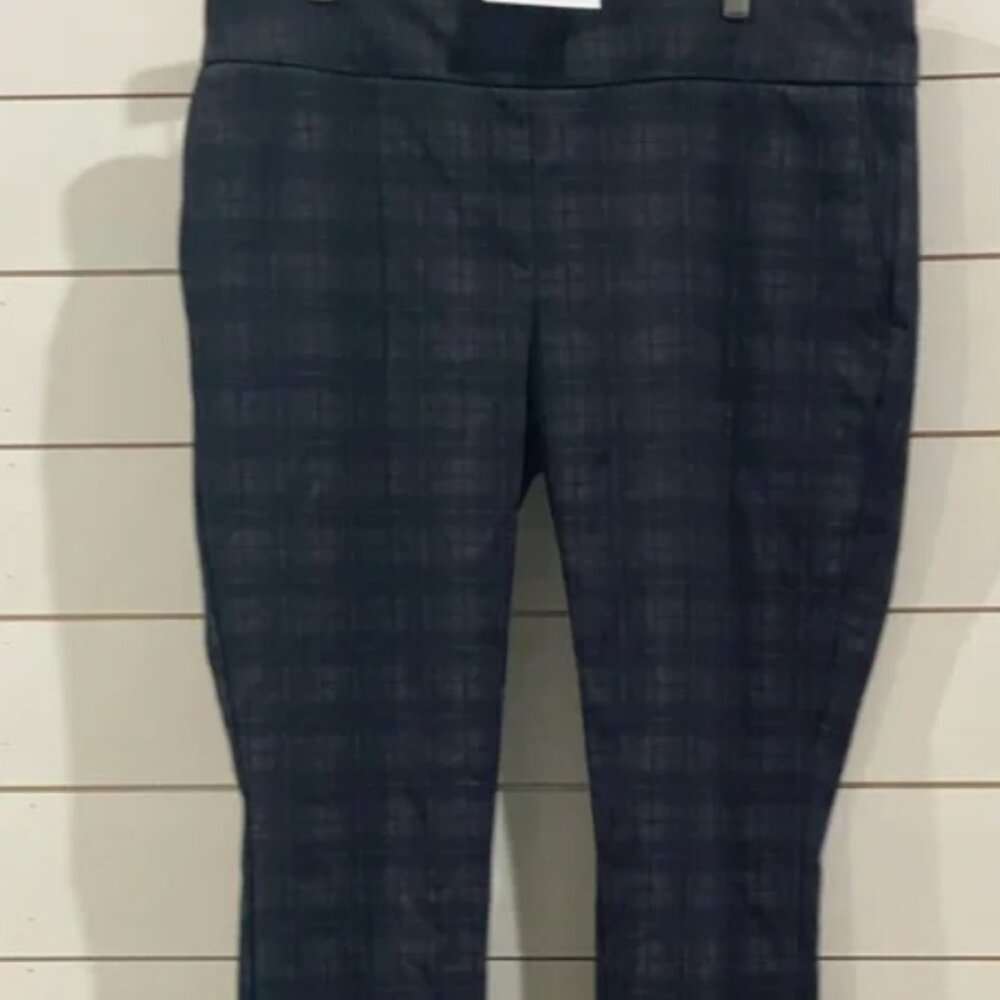 Dalia Charcoal Gray Plaid Ankle Cropped Pants - Plus Size XL